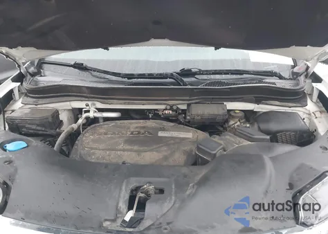 2018 Honda Pilot Touring from USA, damaged, VIN 5FNYF6H97JB052543
